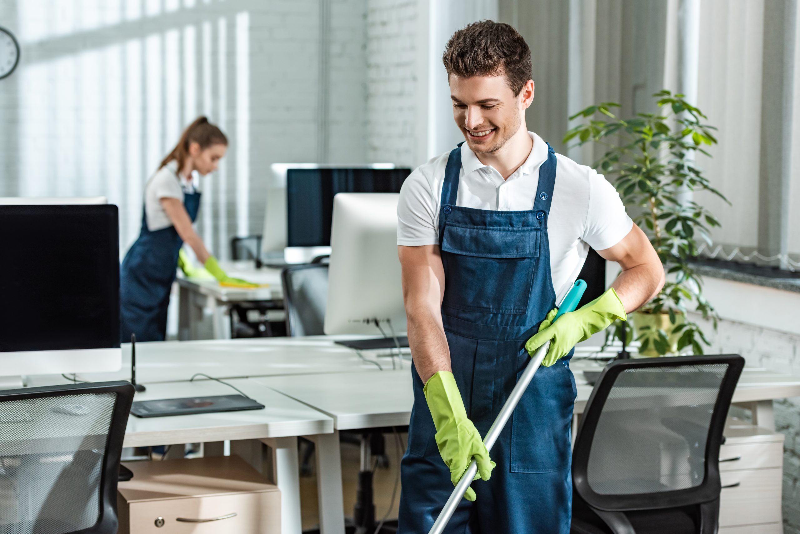 Deep office cleaning in Dubai for detailed sanitization and cleanliness