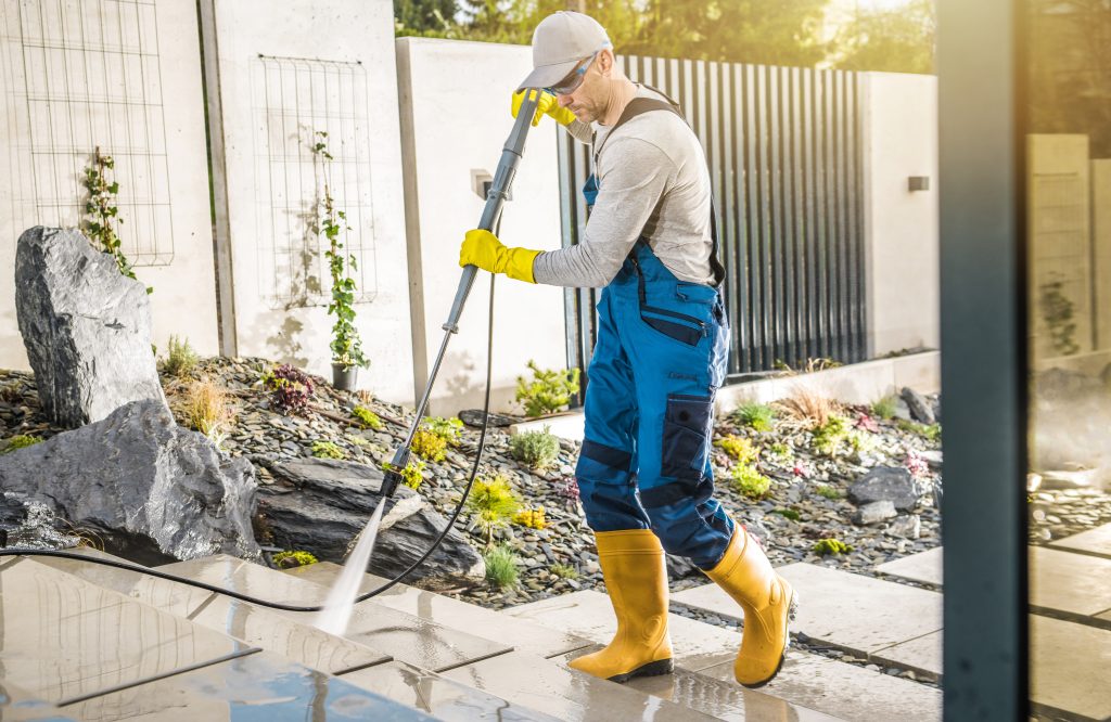 Outdoor Patio Cleaning in Dubai – Expert Pressure Wash