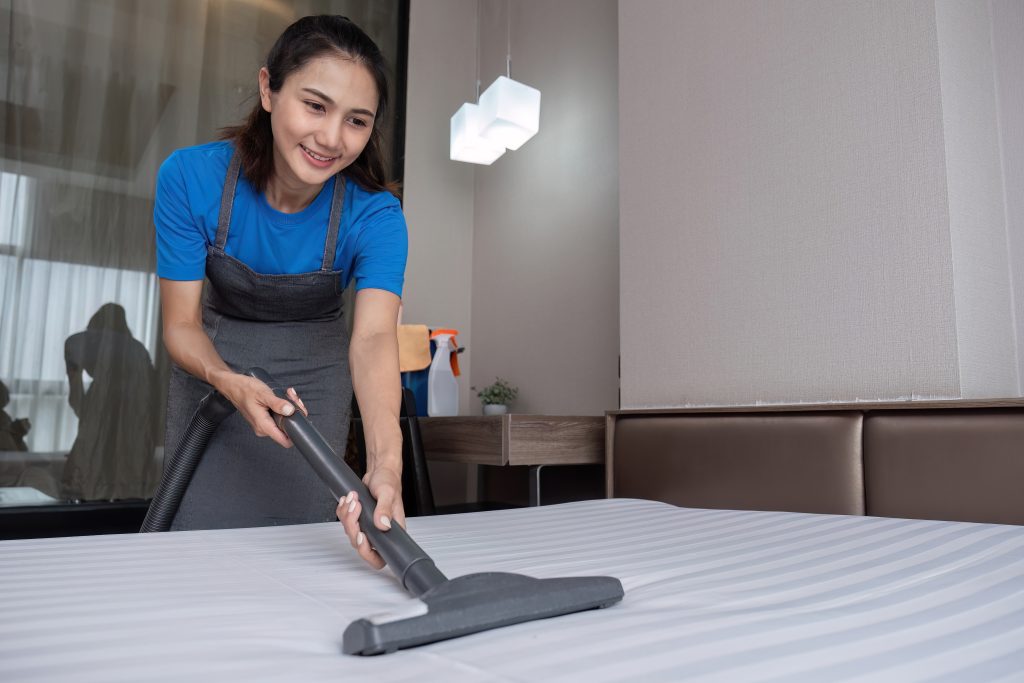 Home mattress cleaning services in Abu Dhabi for complete hygiene